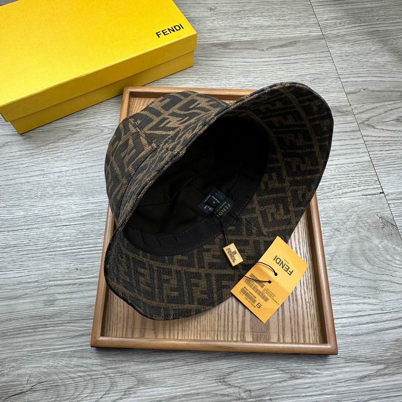 Fendi hat hm (3)